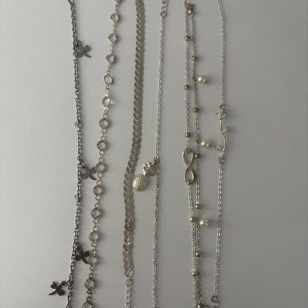 Bundle Of Anklets - Picture 3 of 3